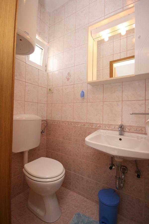 Apartment Stara Novalja 6301B Exterior photo