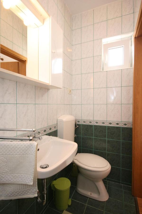Apartment Stara Novalja 6301B Exterior photo