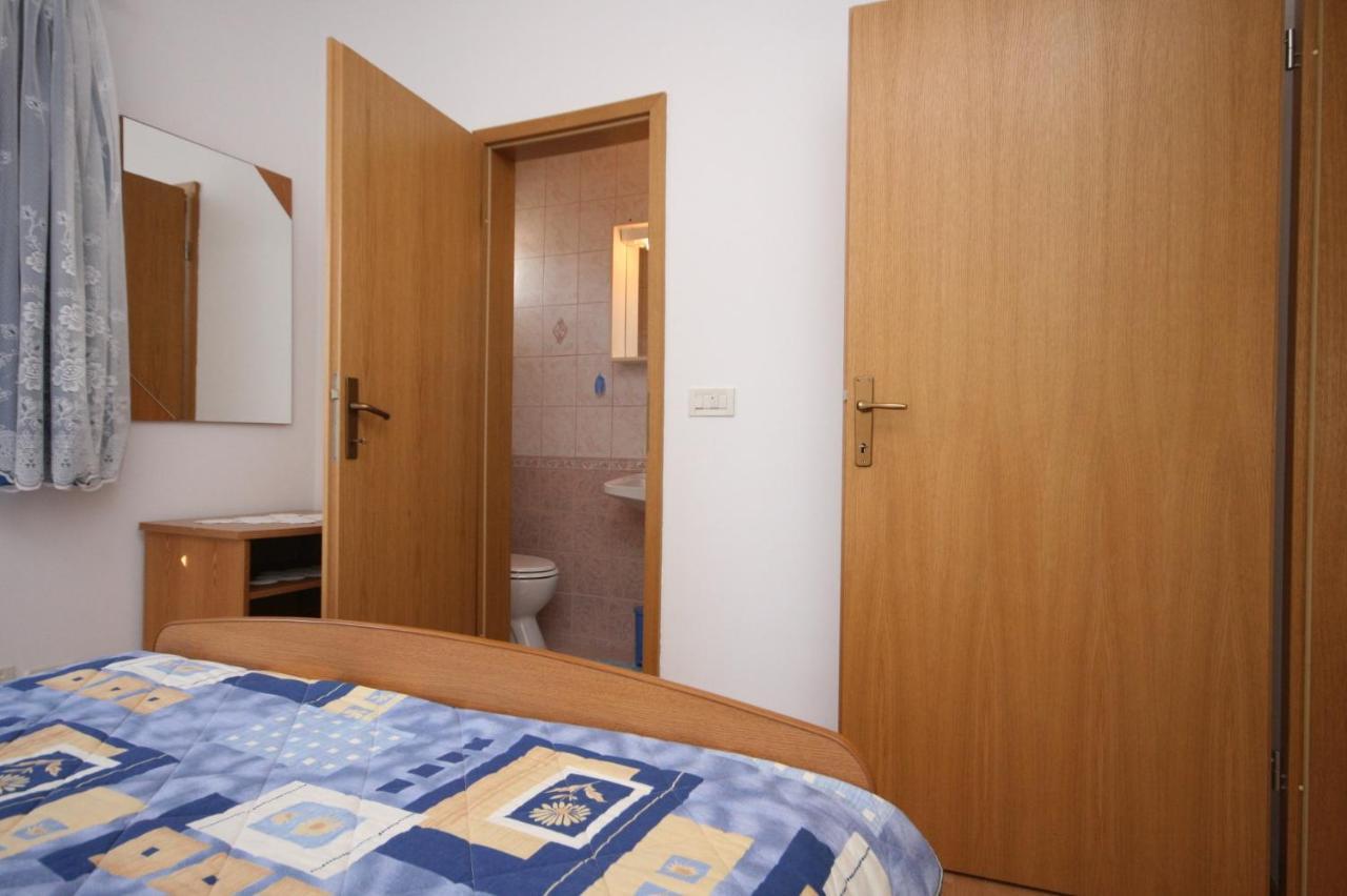 Apartment Stara Novalja 6301B Exterior photo
